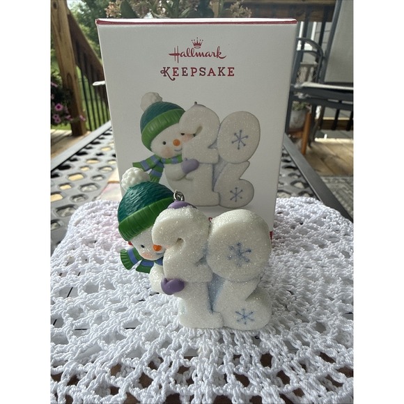 Hallmark Other - Hallmark Keepsake 2016 Frosty Fun Decade Ornament